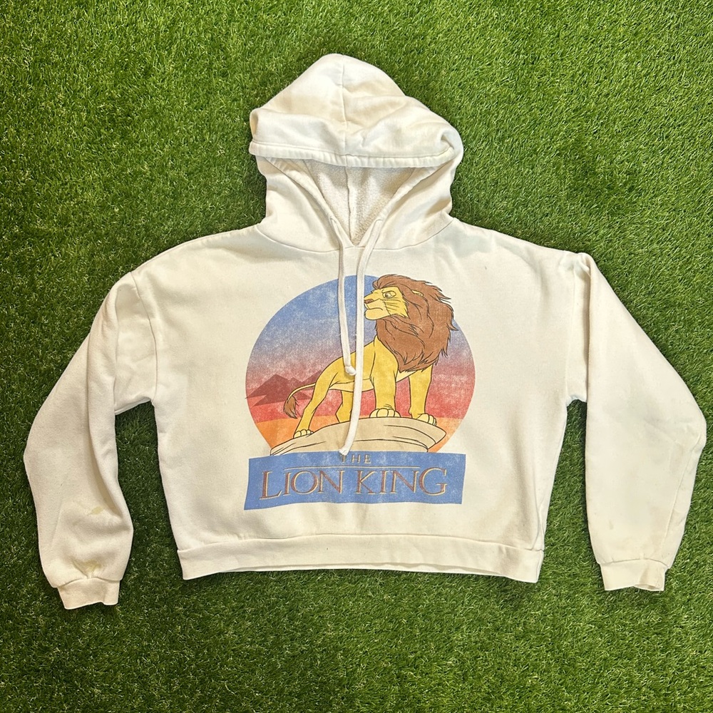 Disney Lion King Crop Top Graphic Hoodie Women’s Size Medium.